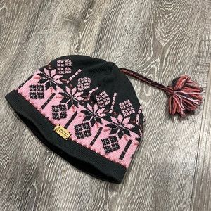 Women’s pink and gray wool beanie